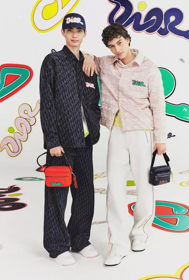 ws」新联名！蛇年限定发售了千亿网站「Dior x Ka(图5)