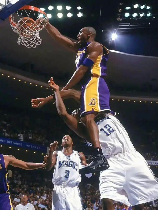 的这双鞋！终于回来了20多年！大家在苦等(图10)